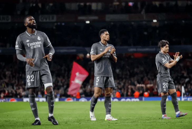 反转，皇马突爆争议言论！阿森纳很意外，球迷：欧冠0冠被看不起